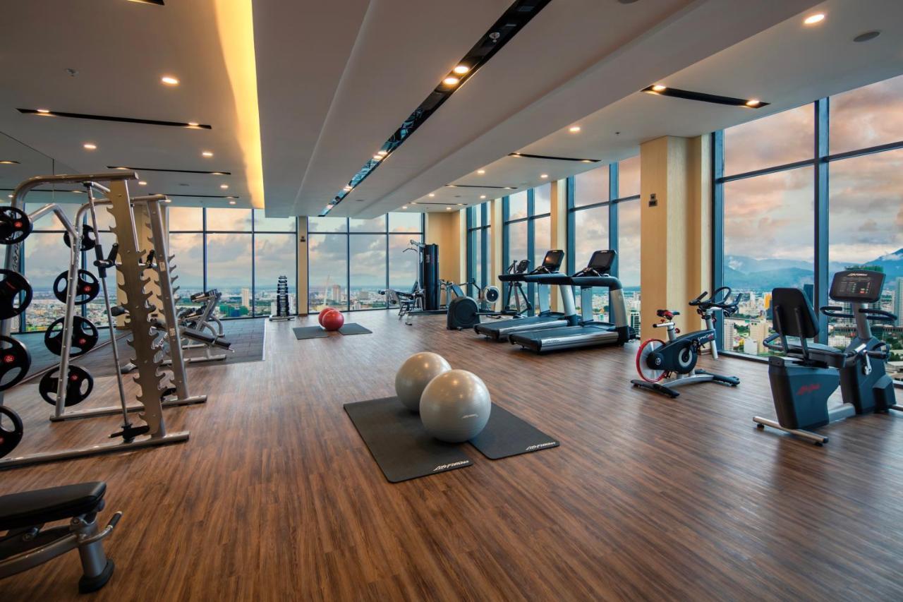 Luxury Beach Condo 5-Star, Rooftop Pool Da Nang Exterior photo