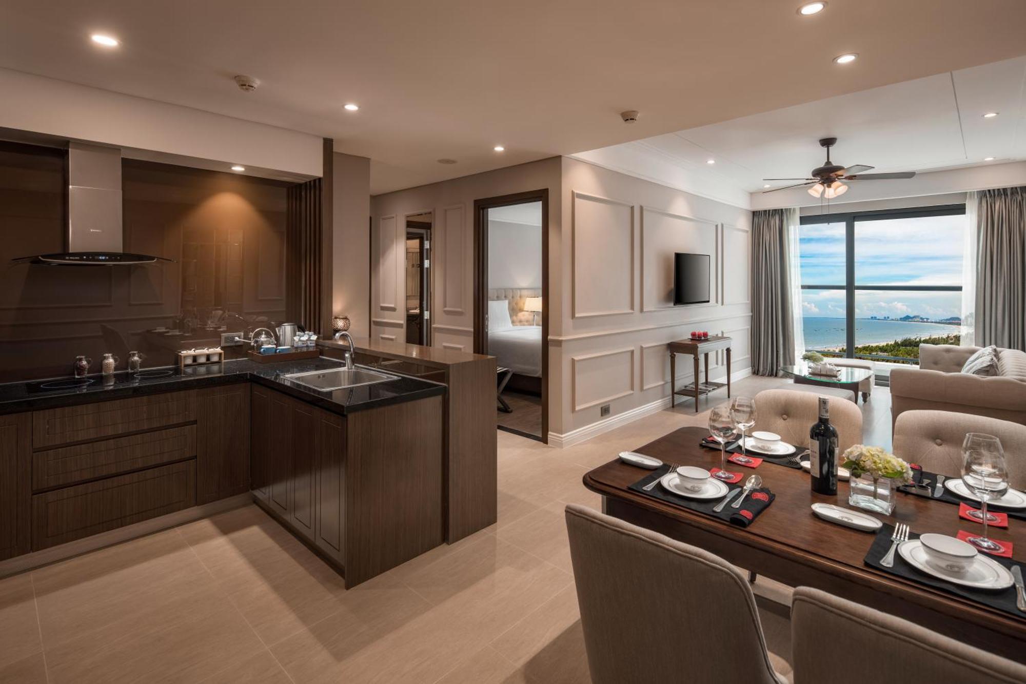 Luxury Beach Condo 5-Star, Rooftop Pool Da Nang Exterior photo