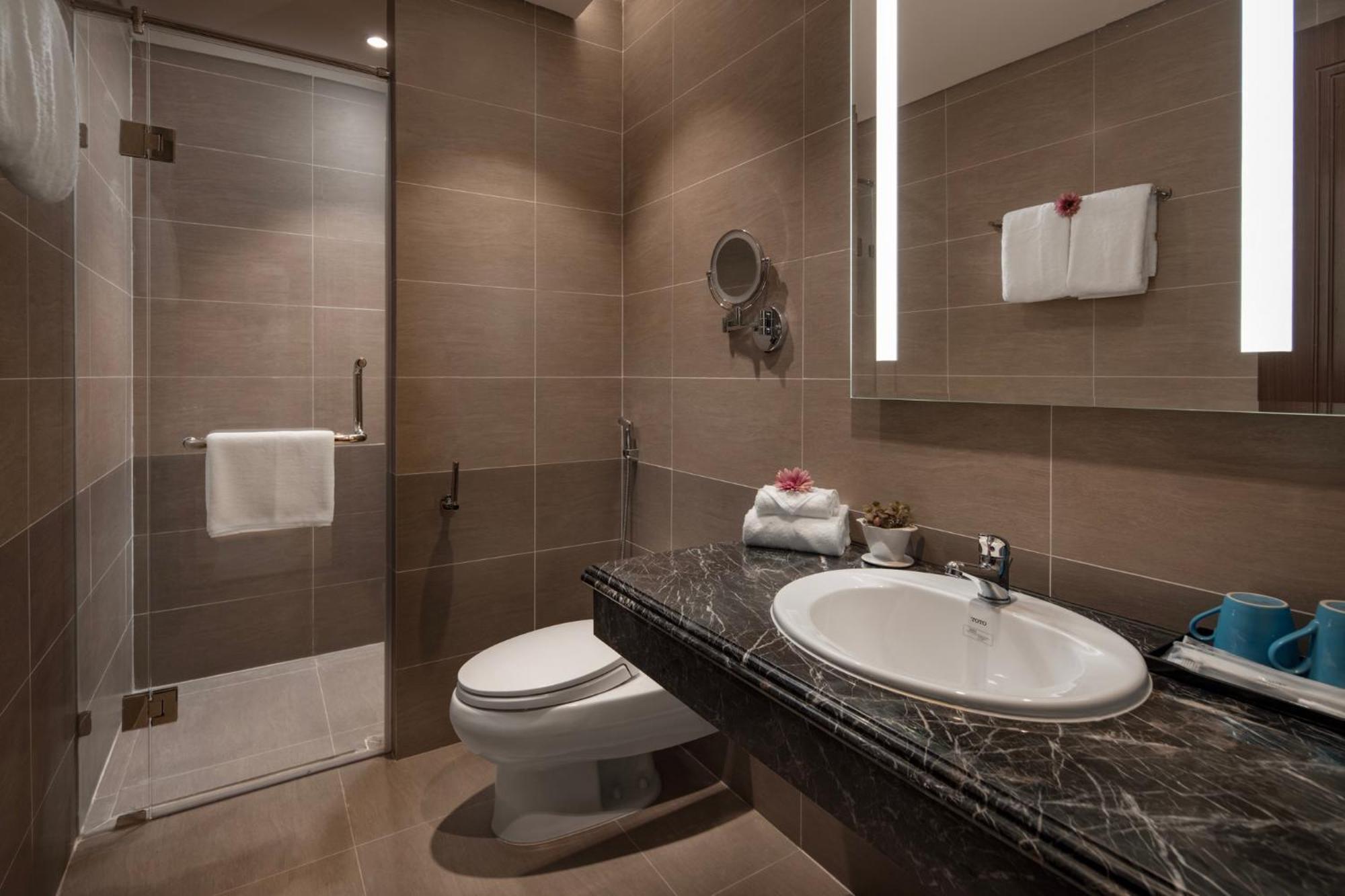 Luxury Beach Condo 5-Star, Rooftop Pool Da Nang Exterior photo