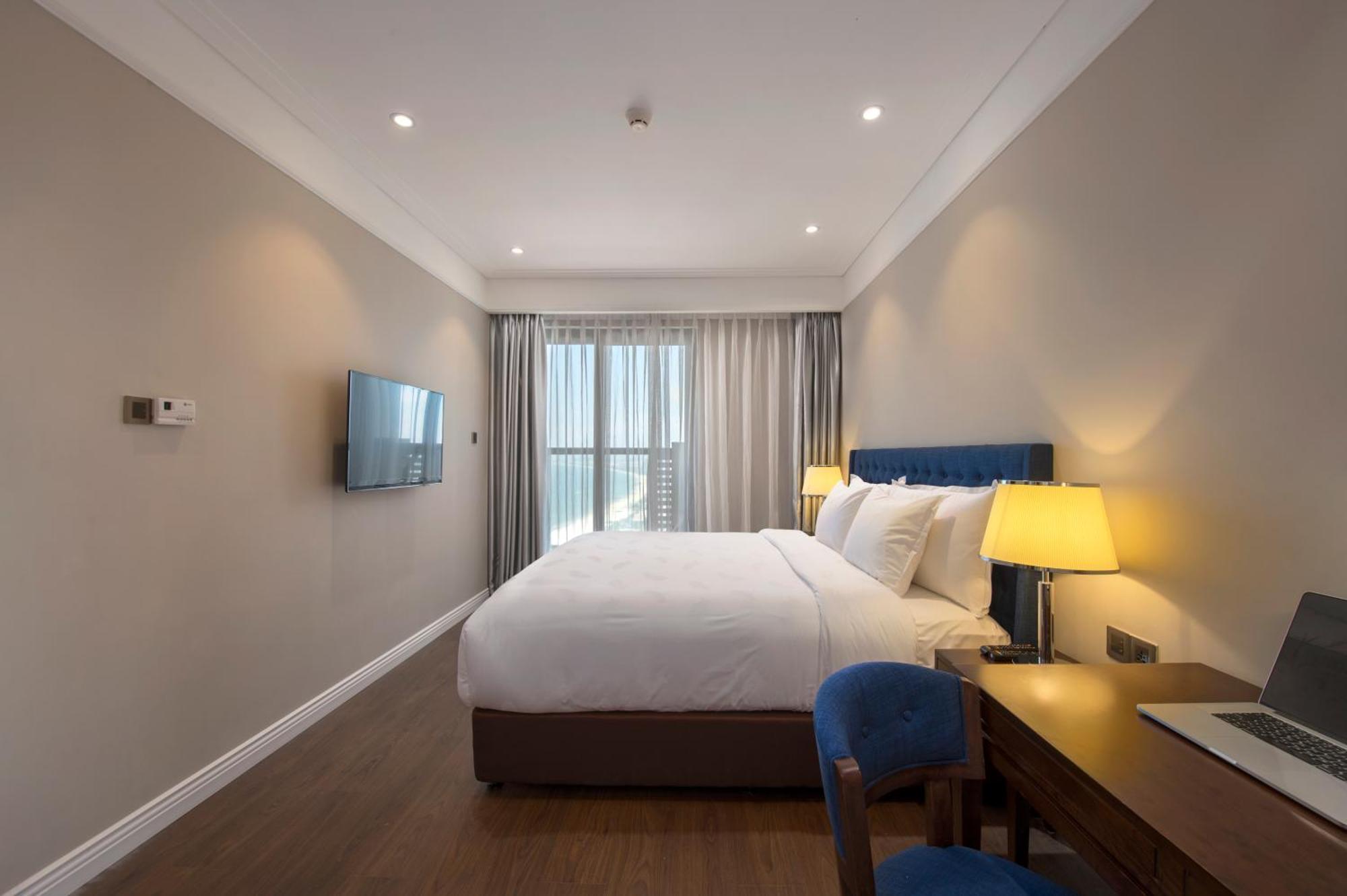Luxury Beach Condo 5-Star, Rooftop Pool Da Nang Exterior photo